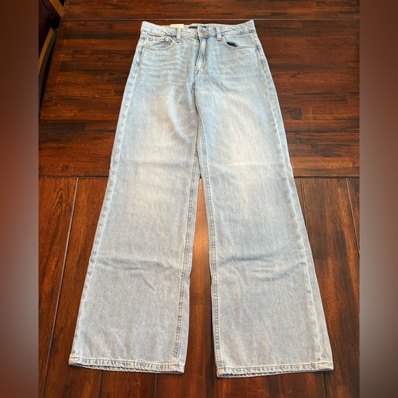 Aeropostale Vintage High Rise Wide Leg Jeans Size 6, NWT - Picture 2 of 8